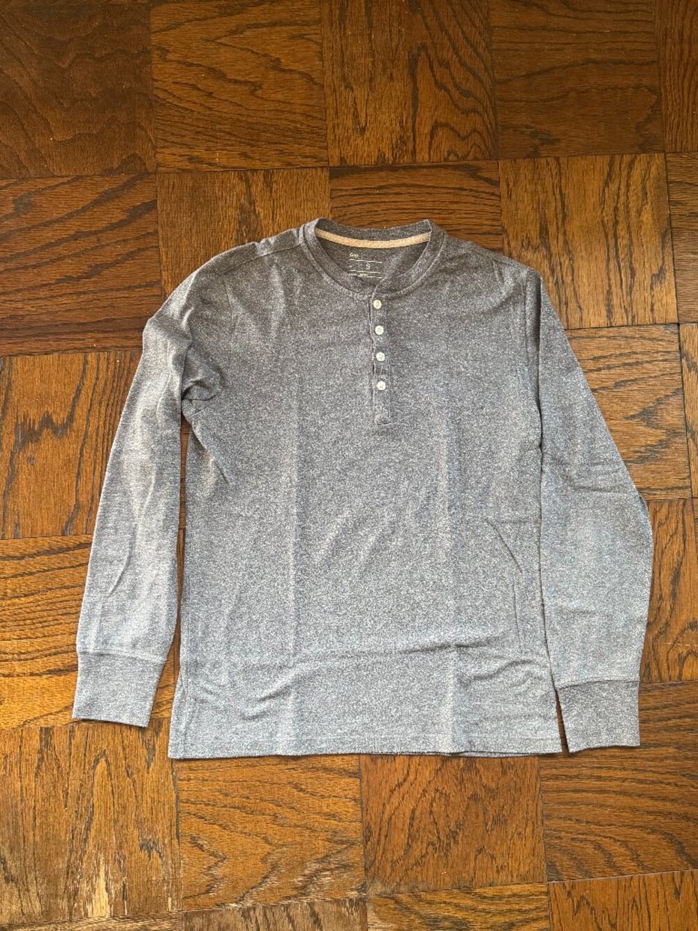 Men's GAP Henley - Gray - Small